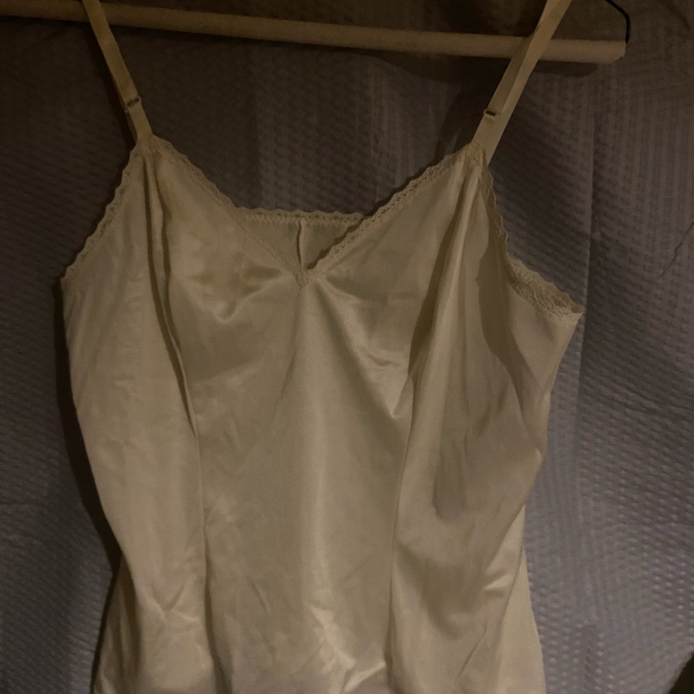 Adonna Cream Lace-Trimmed Chemise